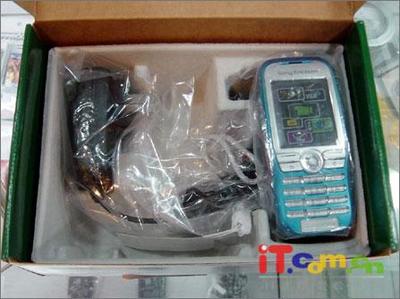 藍(lán)色風(fēng)暴來(lái)襲 索尼愛(ài)立信K500c再添彩妝，科技與美學(xué)交融